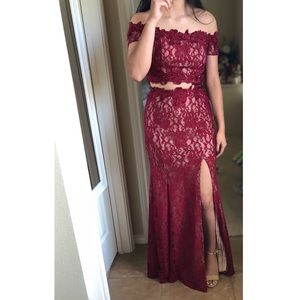 2-piece off the shoulder prom dress